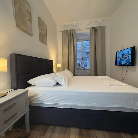 Old Town Luxury