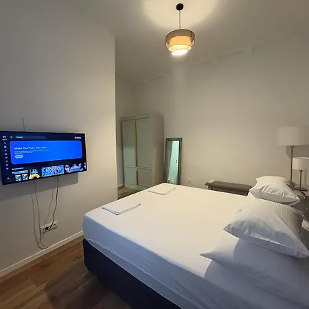 Πανσιόν Old Town Luxury